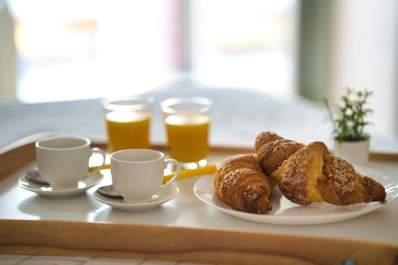 Apartamento Ambrogio'S Nest - Modern Close To Cadorna Station Milán Italia